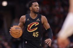 开云体育平台APP-爵士主场大胜篮网，米切尔27分领军