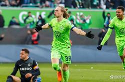 开云体育平台APP-包含弗赖堡保级形势严峻，主场败给狼堡加剧困境的词条