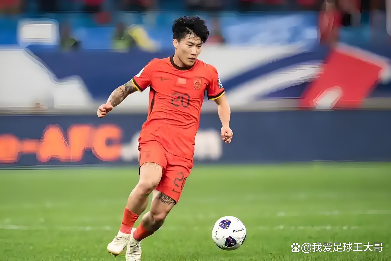 极具潜力的新星球员在关键比赛中发挥突出表现的简单介绍