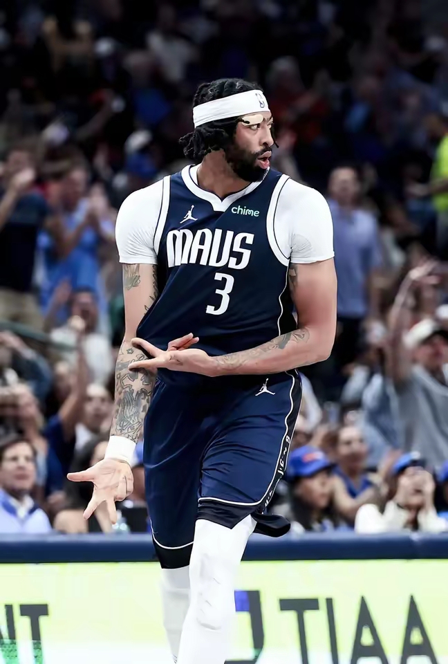 快船险胜独行侠，实力暴露不足