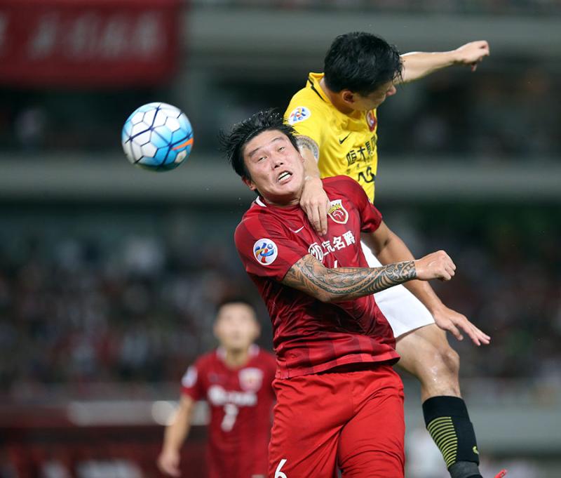 2021年亚冠联赛：上海上港3-0胜广岛三箭，获得小组赛三连胜的简单介绍